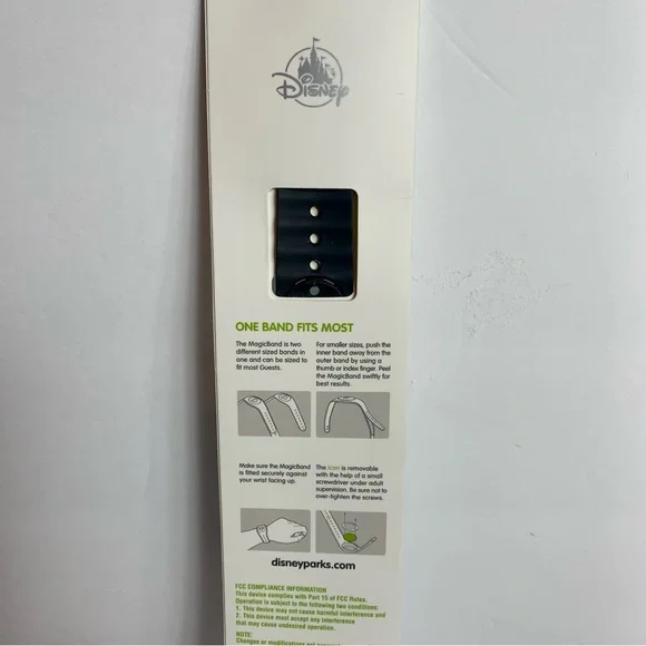 NWT. Disney Parks Tramp Magic Band. features the tramp from Lady and the… - Picture 8 of 10